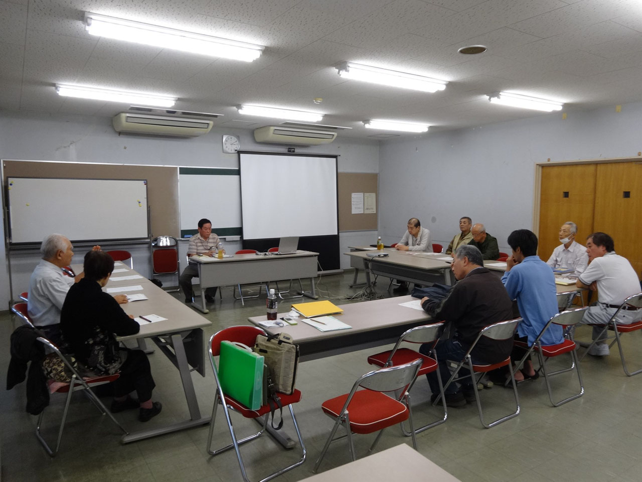 ���������قR�K���C���Q�ŕ׋��������l�q